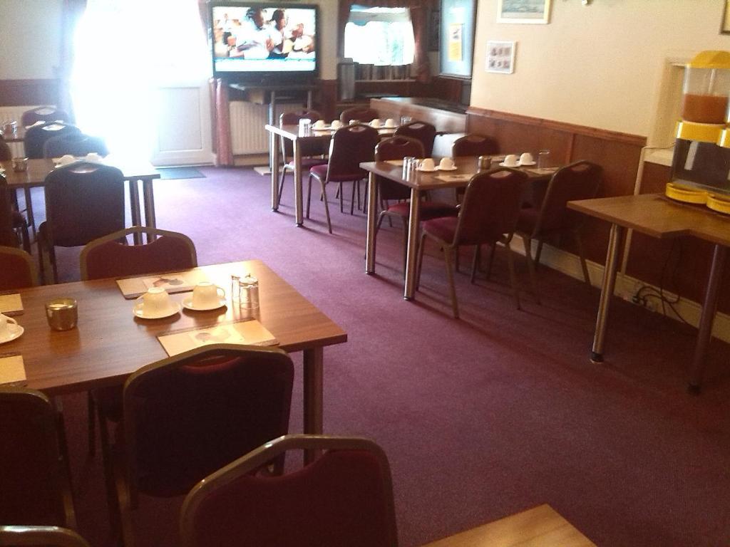 Sk Heathrow Hotel Hayes  Ngoại thất bức ảnh