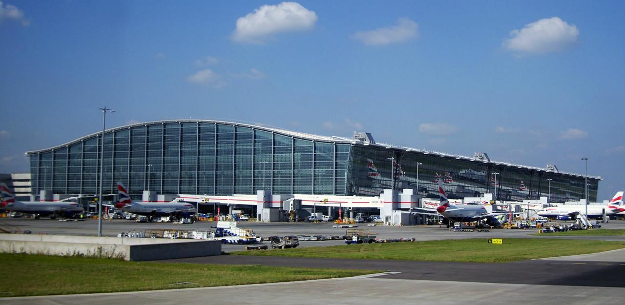 Sk Heathrow Hotel Hayes  Ngoại thất bức ảnh