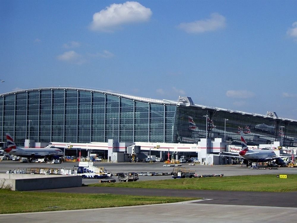 Sk Heathrow Hotel Hayes  Ngoại thất bức ảnh